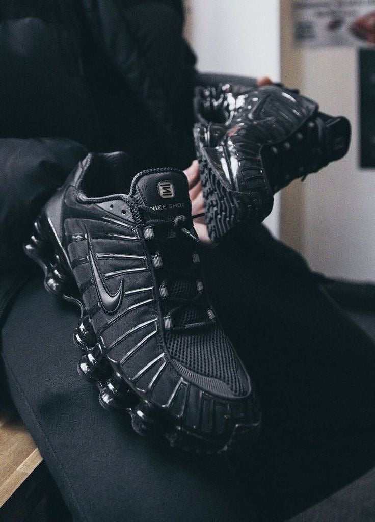 Nike shox Noir