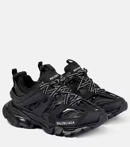 Balenciaga Track !