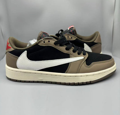 JORDAN 1 LOW Travis Marron