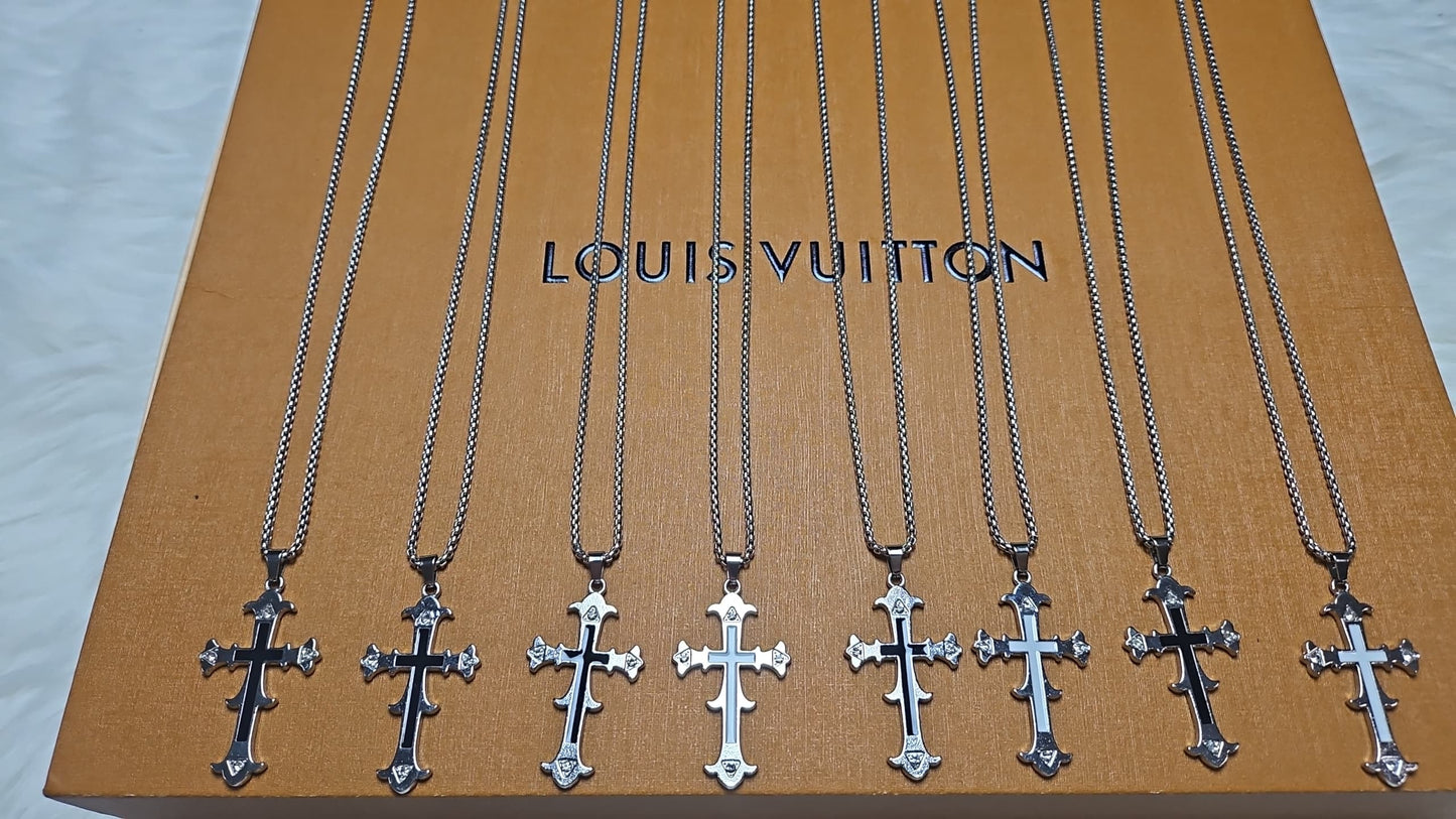 CADEAUX Collier OFFERT