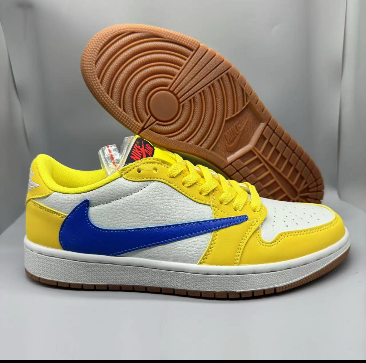 JORDAN 1 LOW Travis Jaune Blue