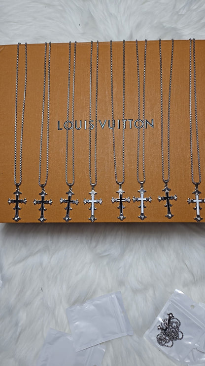 CADEAUX Collier OFFERT