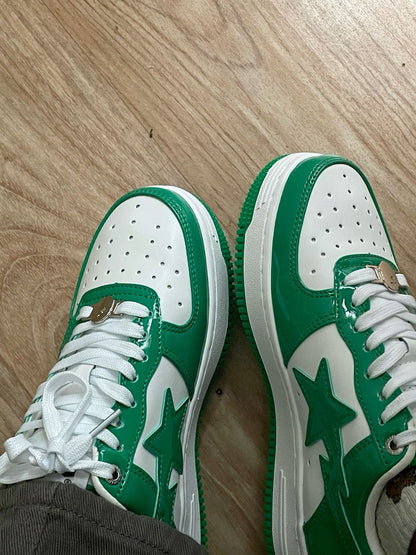 BAPE sta vert