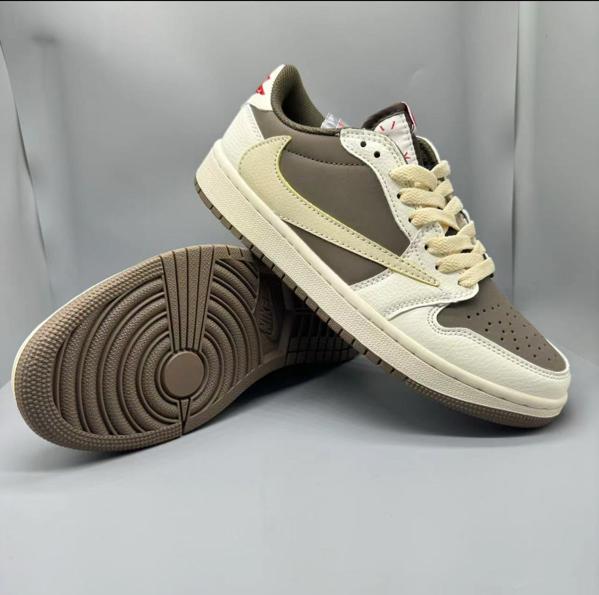 JORDAN 1 LOW Travis Beige