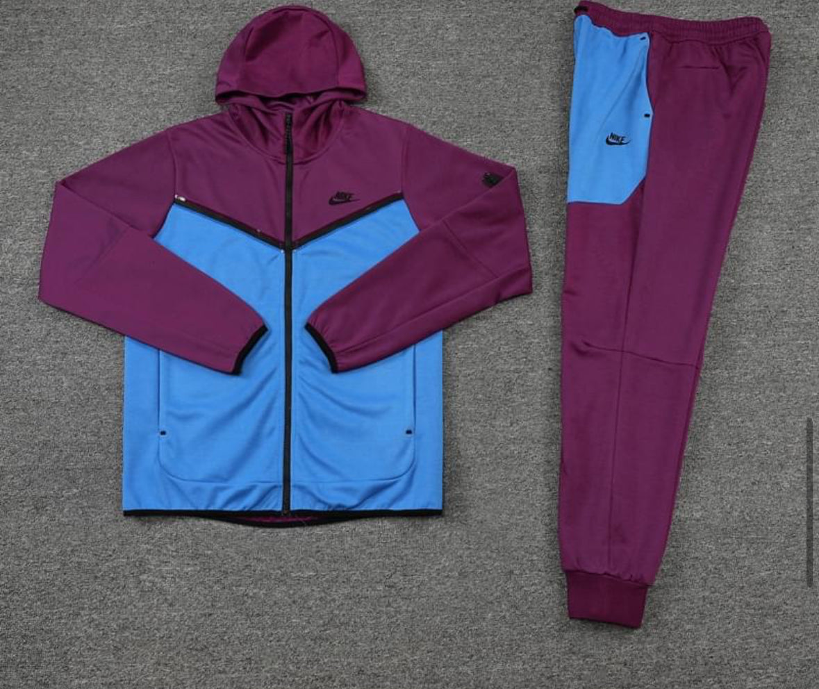 Tech complet survêtement !