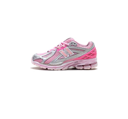 New Balance 740 Pink Edition
